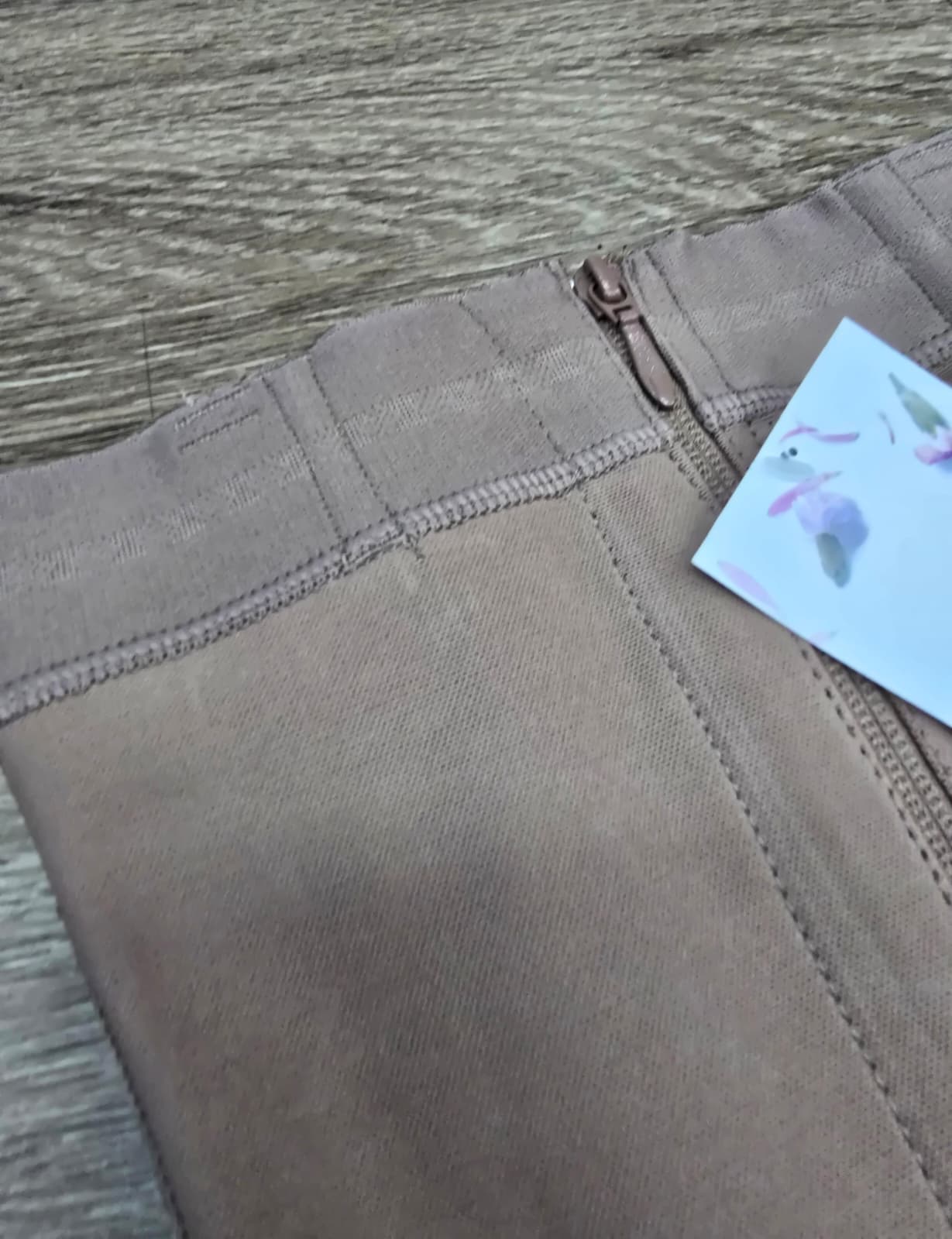 COLOMBIAN STRAPLESS SHAPER 232